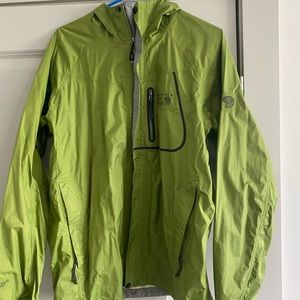 Medium Mountain Hardwear Ozonic Rain Jacket